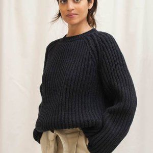 L'envers Fashion Johnny Sweater in Navy (OS)